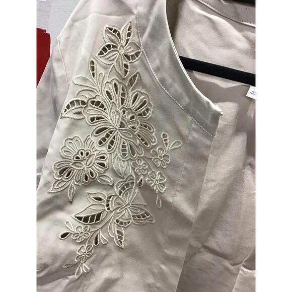 Women’s Alfred dunner size 3X alone cut out jacket new from jcp - Picture 2 of 5